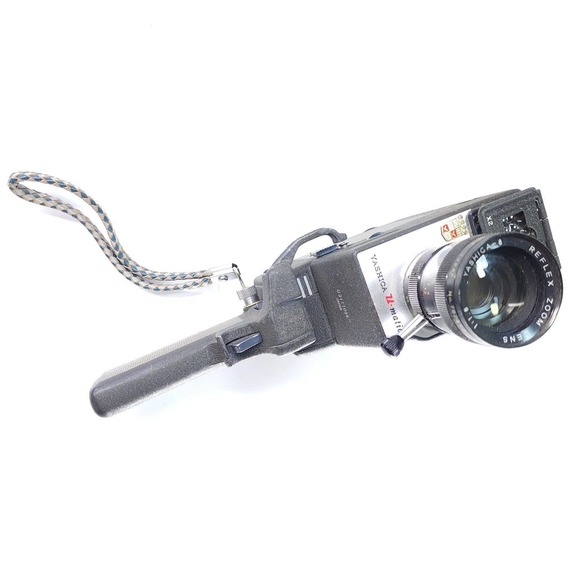 YASHICA U-matic 8mm Vintage Movie Camera Reflex ZOOM f/1.8 9-28mm Lens JAPAN - Picture 4 of 12